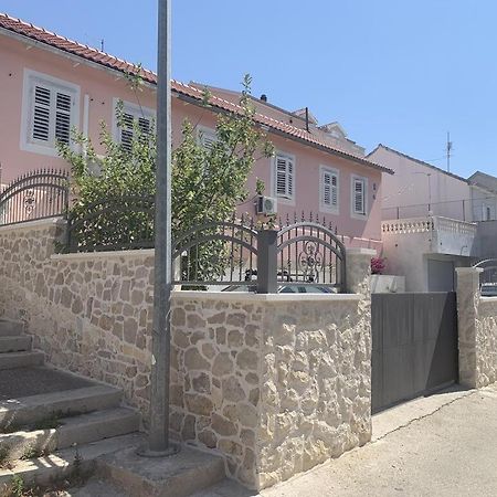 Apartment Silvana Šibenik Екстериор снимка